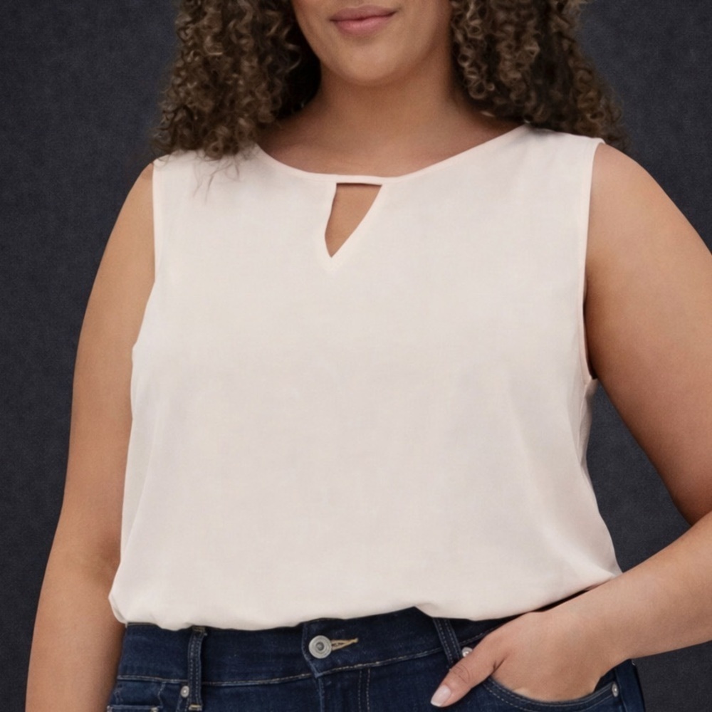 Torrid Baby Pink blouse, size 00x - Picture 1 of 12